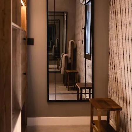 Portside Banus Apartmán *